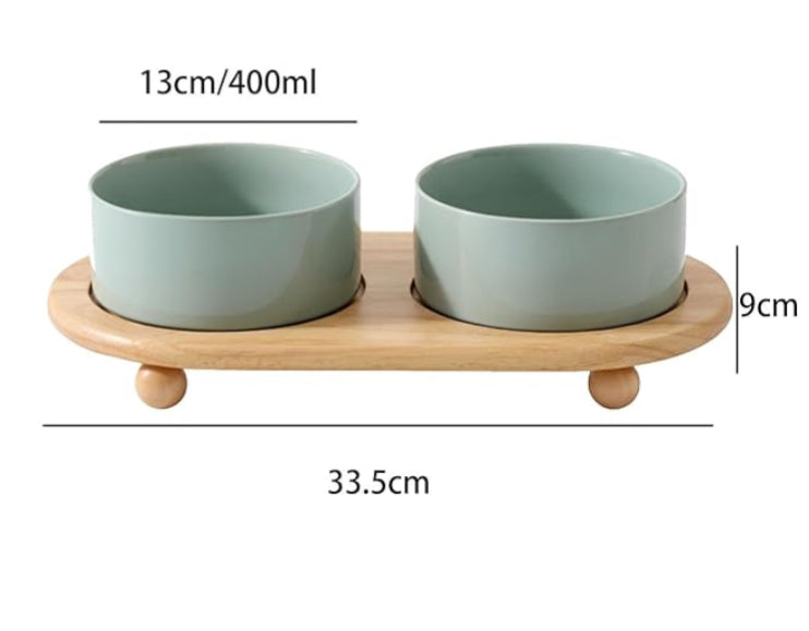 Elevated pet bowl